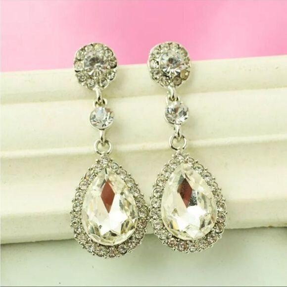 Diamond CZ long Dangle Triple Drop Prom Bridal Formal Earrings 🆕 White Diamond - Picture 1 of 1